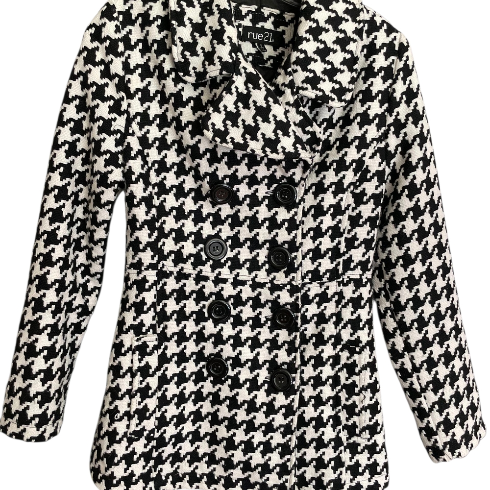 Rue21 Black and White Houndstooth Women's Coat